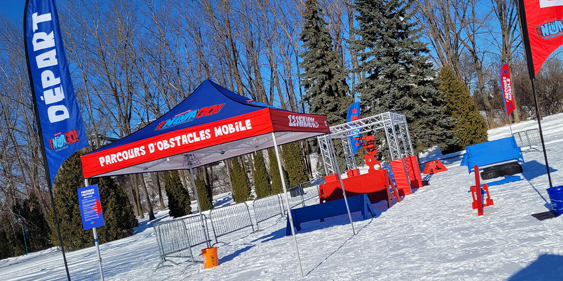 Parcours "Ninja Warrior" en hiver | 123 Ninja Go | Parcours d'obstacles mobiles | Écoles • Camps • Festivals | Kompra Bootcamp
