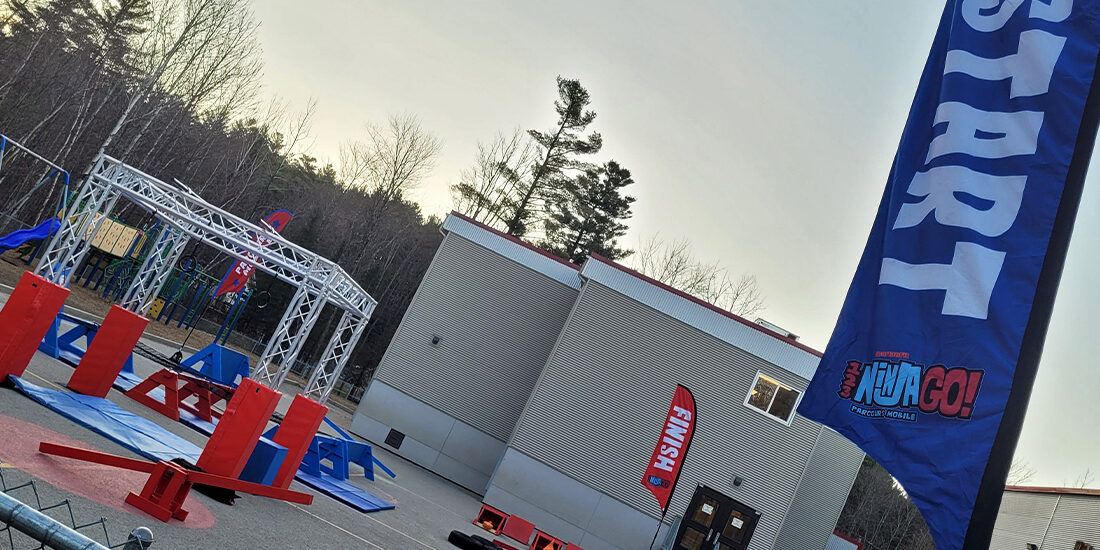 Parcours en stations | 123 Ninja Go | Parcours d'obstacles mobiles | Écoles • Camps • Festivals | Kompra Bootcamp