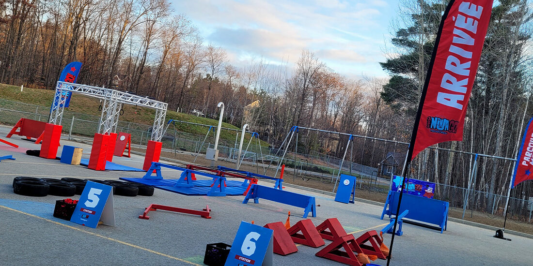 Parcours en stations | 123 Ninja Go | Parcours d'obstacles mobiles | Écoles • Camps • Festivals | Kompra Bootcamp